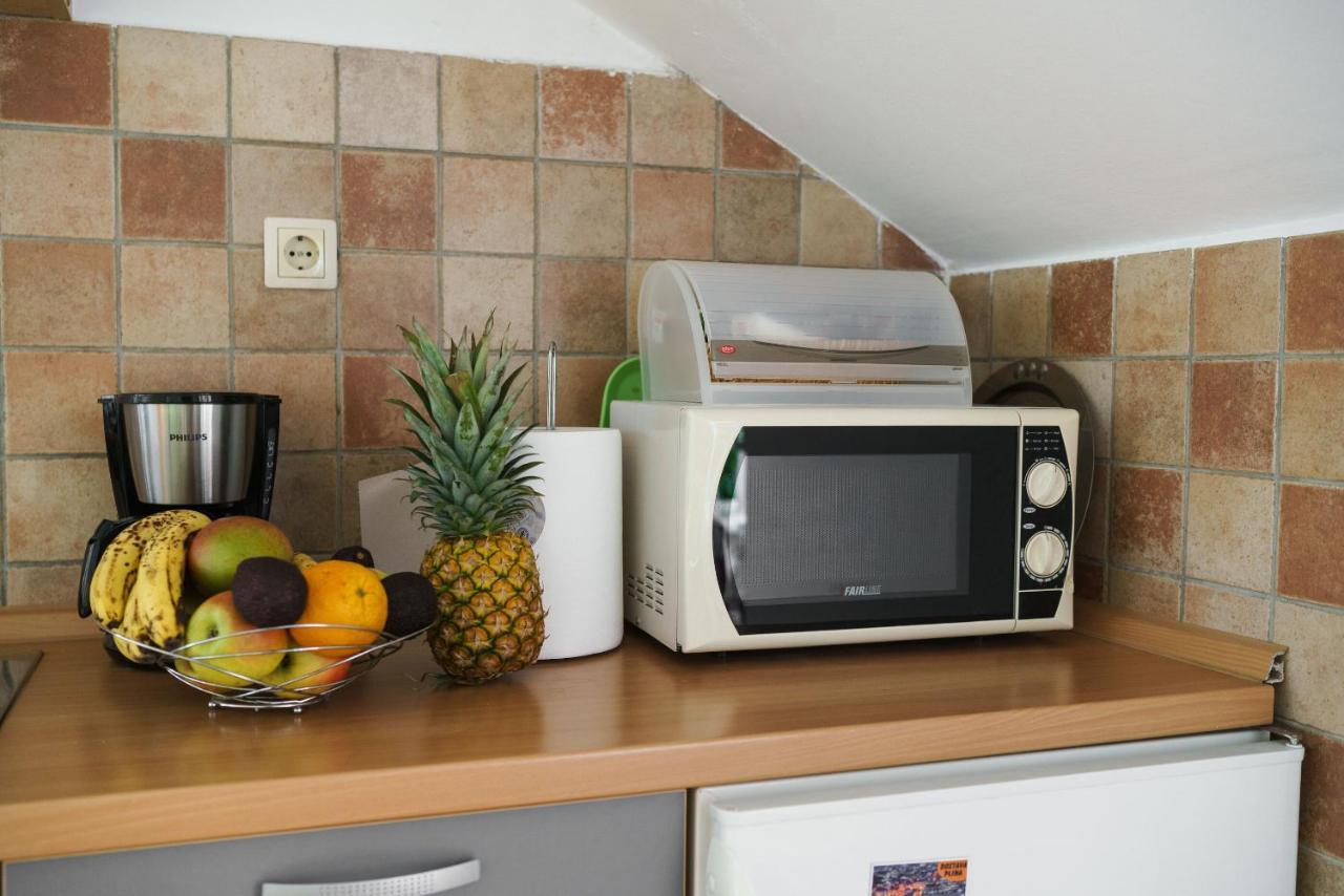 Apartmani Nedoklan Srima Buitenkant foto